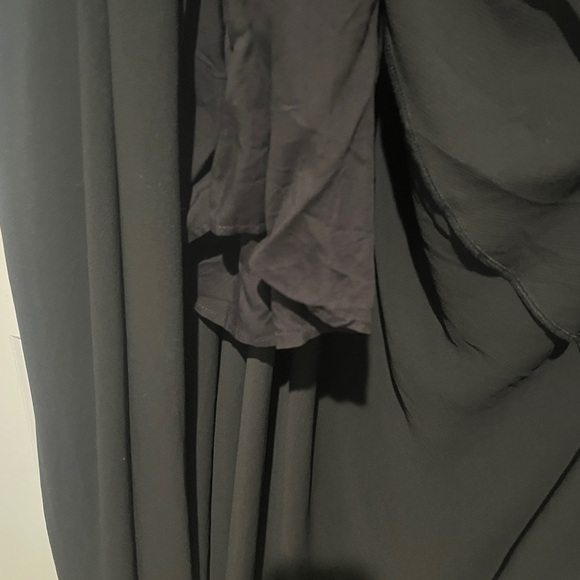 Meghan Flowy Black Women's Dress short with sheer layer NWT - Picture 6 of 10